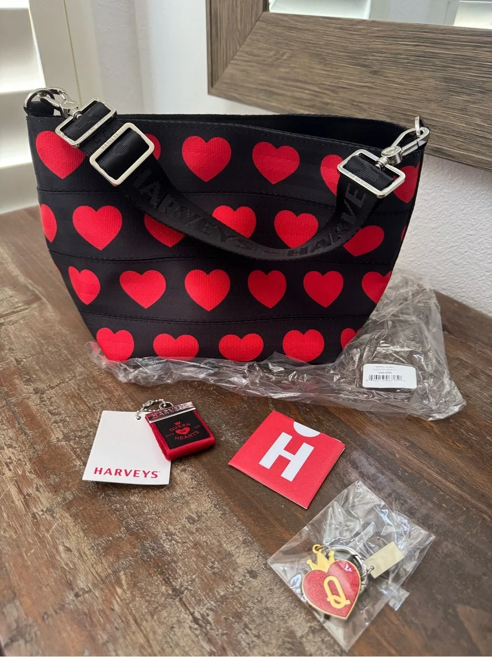Harveys Black & Red Heart Pattern Queen of Hearts Small Hobo